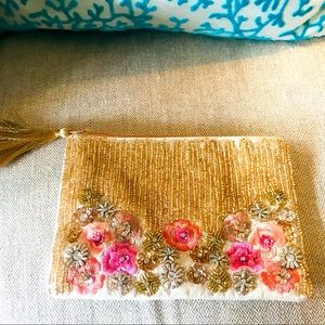 Beautiful!! Small bag/small clutch with gorgeous beading & detail work. Happy!